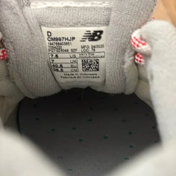 New Balance Red and Blue Retro Sneakers - Picture 8 of 8